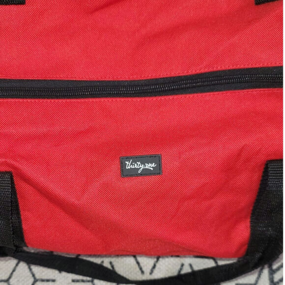 THIRTY-ONE BAGS SMALL RED DUFFLE TOTE BAG IN RED, W "LANDON" in BLACK - Picture 8 of 16